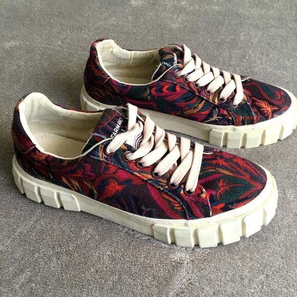 FARM RIO Sunset Forest Platform Canvas Printed Sneaker Sz 6 - Picture 1 of 10